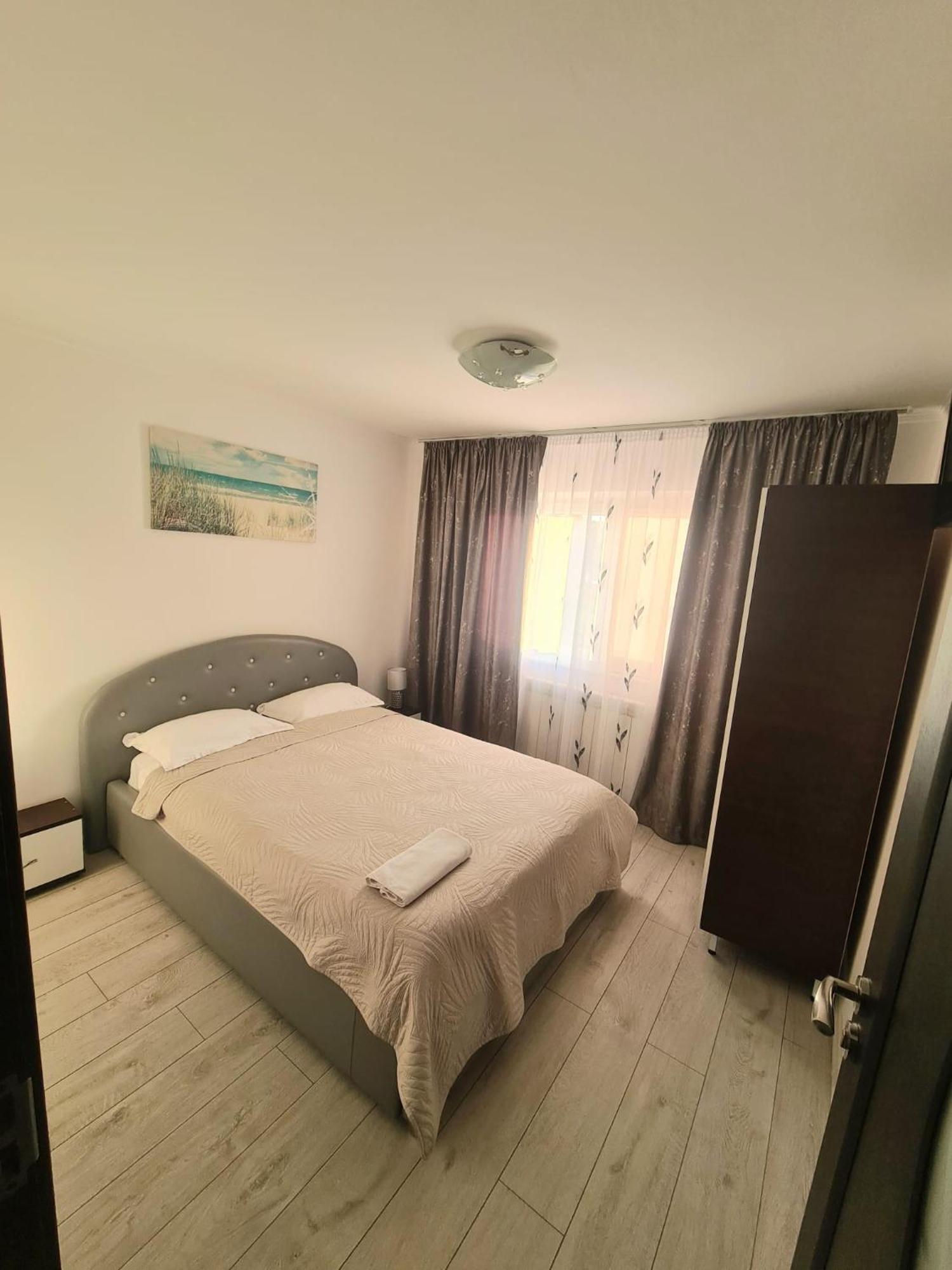 Residence Mery Фэгэраш Экстерьер фото
